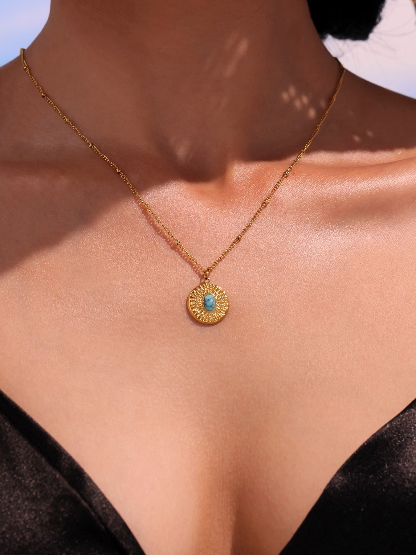 Vintage Turquoise Pendant Necklace