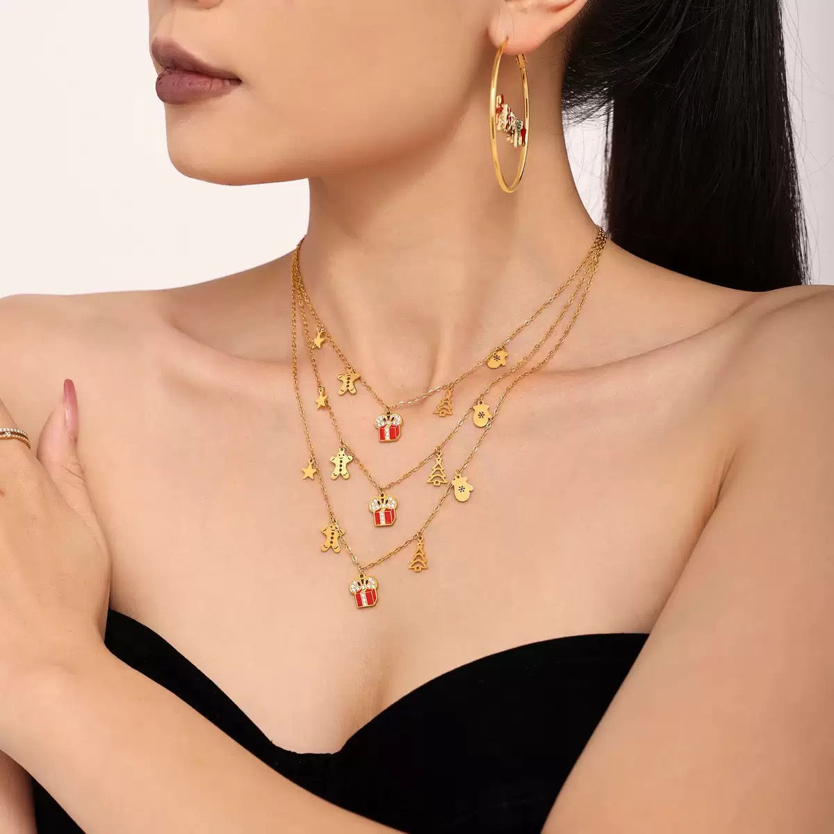 Christmas Limited-Edition Stylish Necklace Shaped Like a Gift Box
